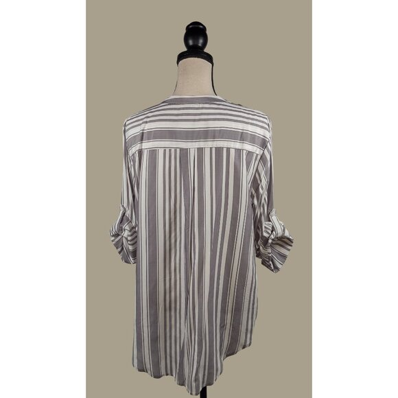Torrid Gray and White Striped 100% Modal Harper Blouse Size Large (12) NWT - Picture 2 of 11
